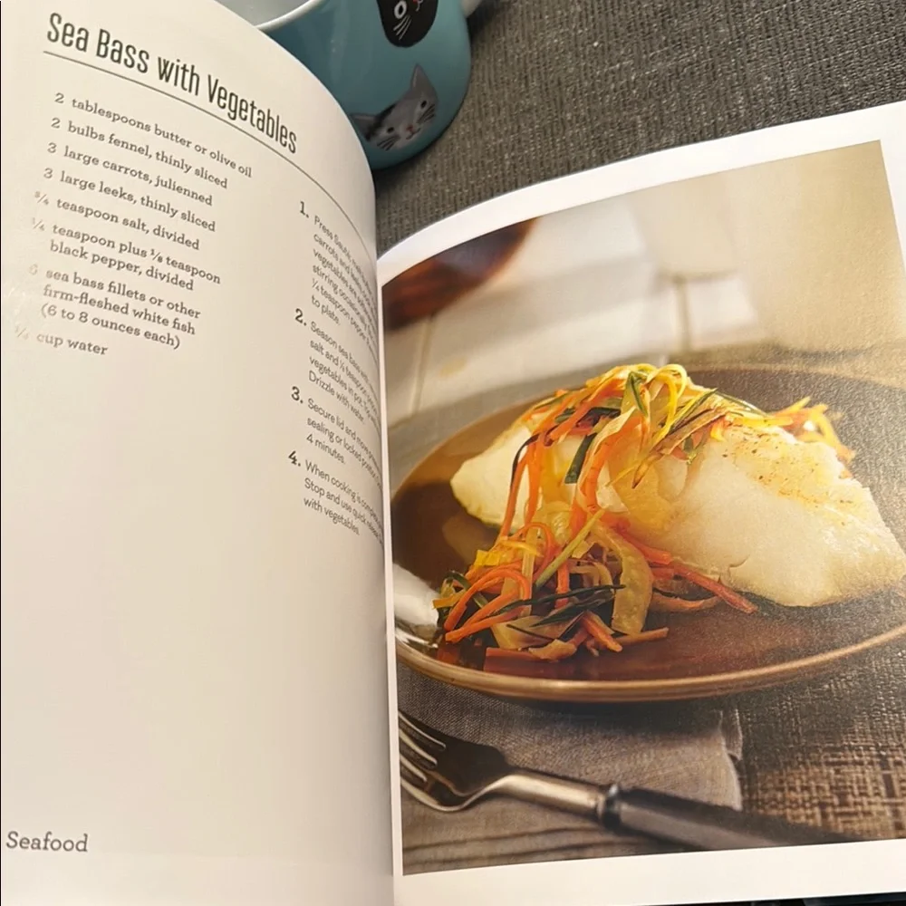 Cook Instant! Recipe Book. Never Used. For your ELECTRIC PRESSURE COOKER!
